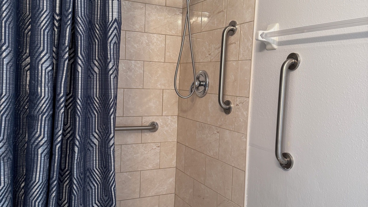 Photo of Bathroom in Florida Ridge