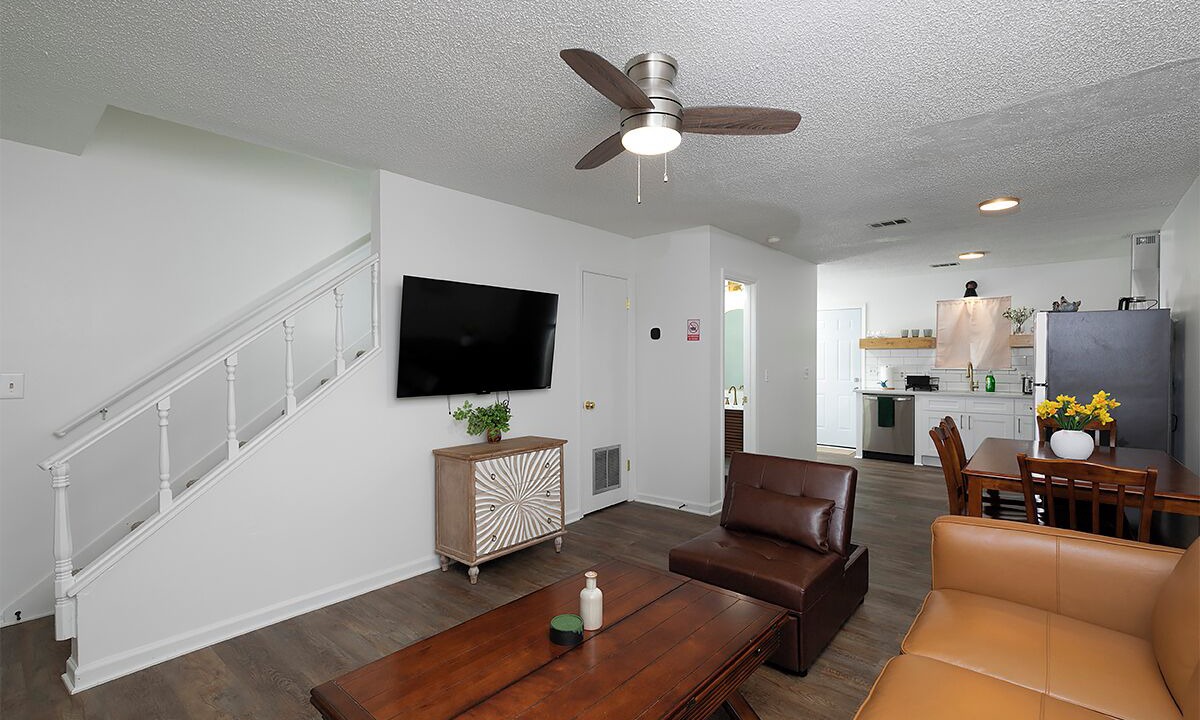 Photo of Livingroom in Oakwood
