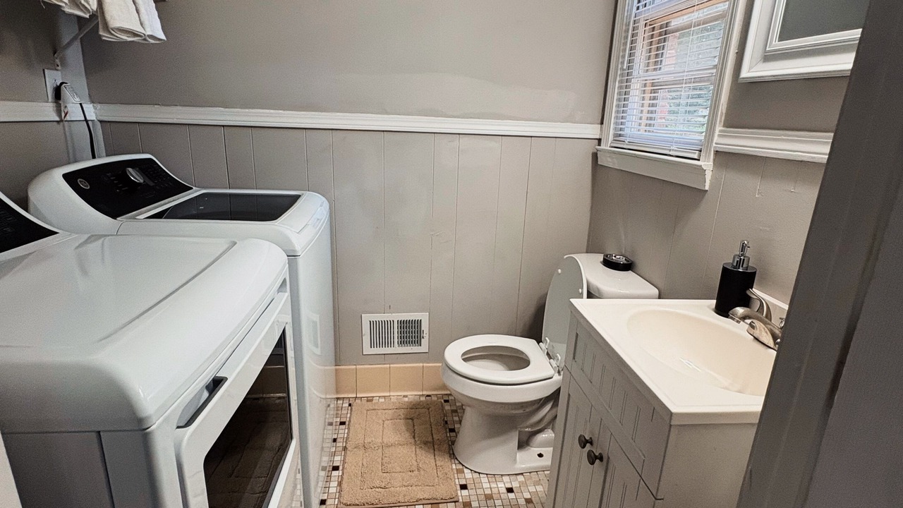 Photo of Bathroom in St. Andrews