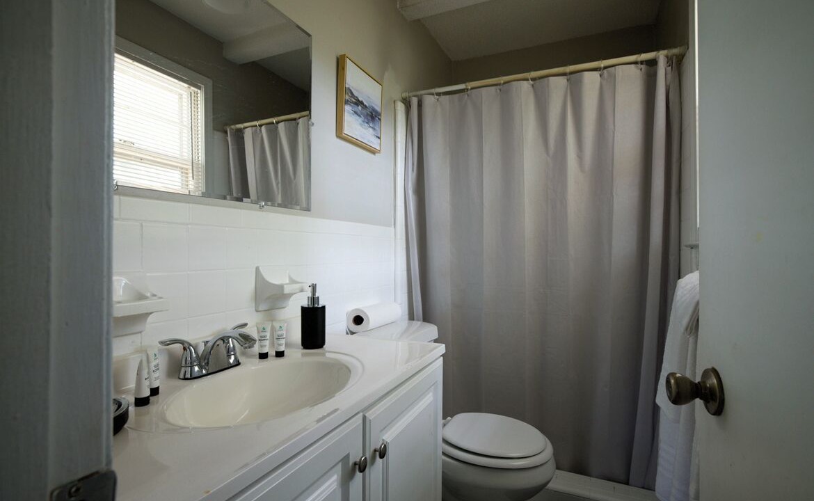 Photo of Bathroom in St. Andrews