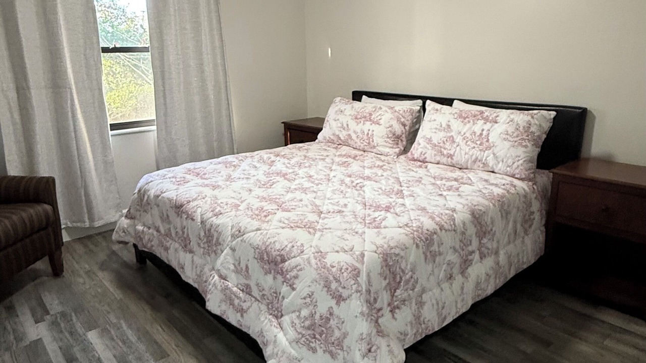 Photo of Bedroom in Bloomingdale