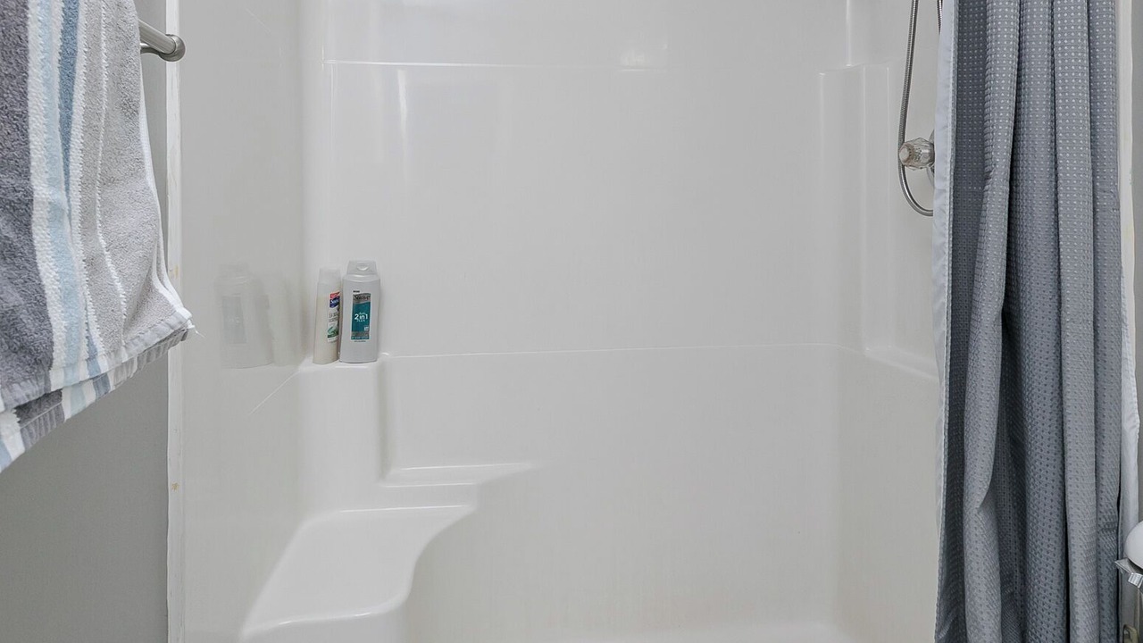 Photo of Bathroom in National Hills