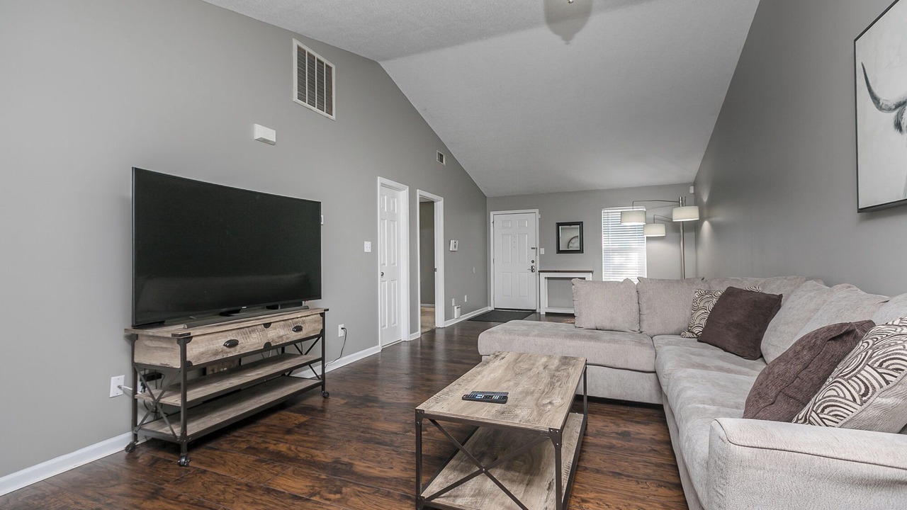 Photo of Livingroom in National Hills