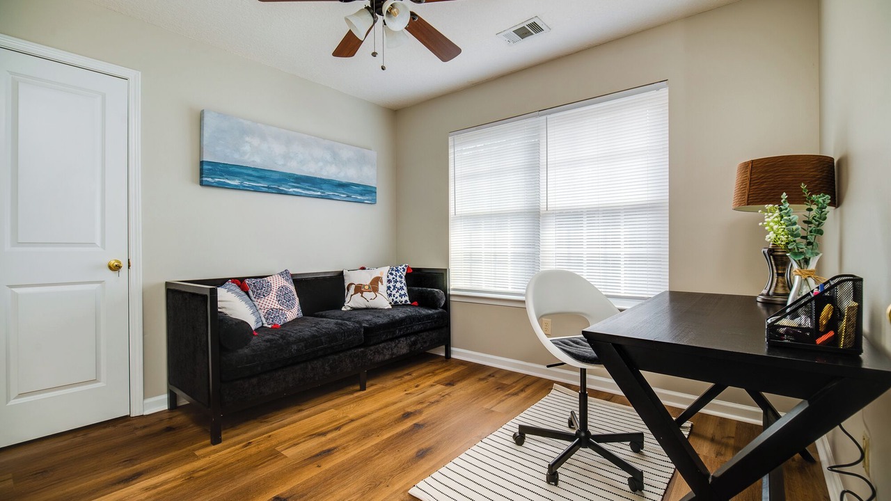 Photo of Livingroom in Hinesville