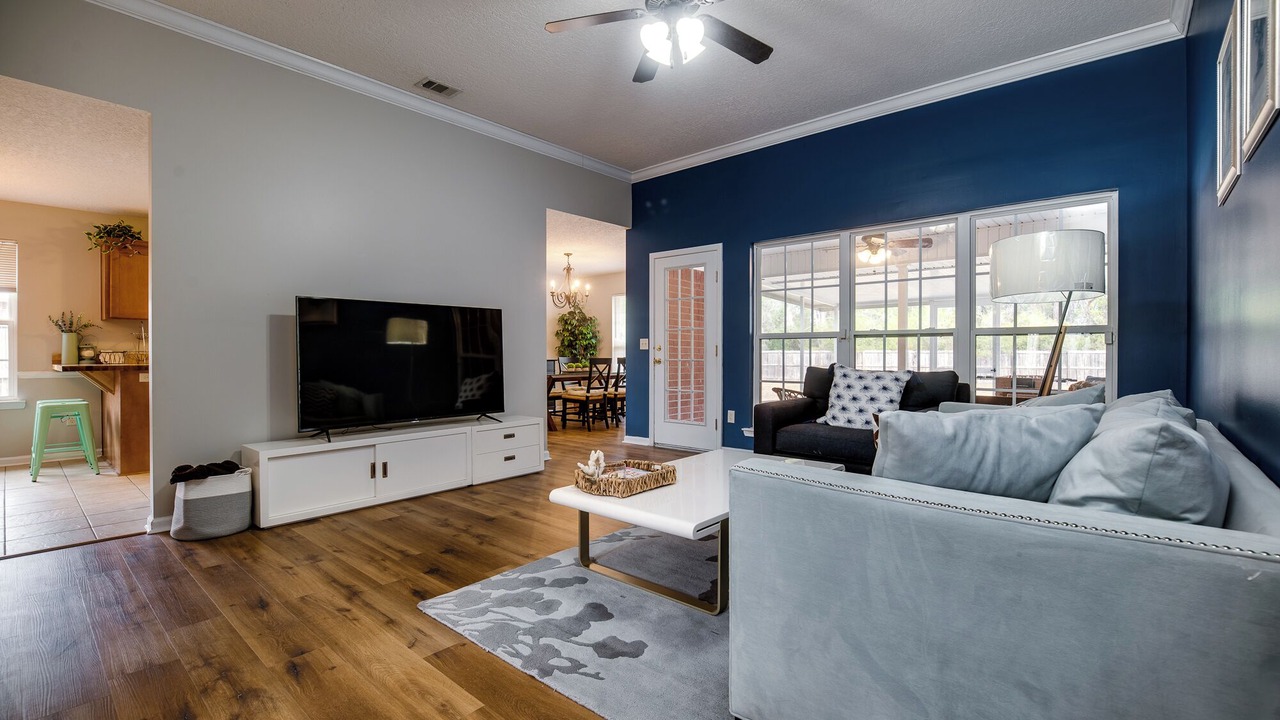 Photo of Livingroom in Hinesville