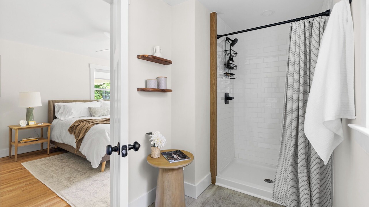 Photo of Bedroom in Clayton