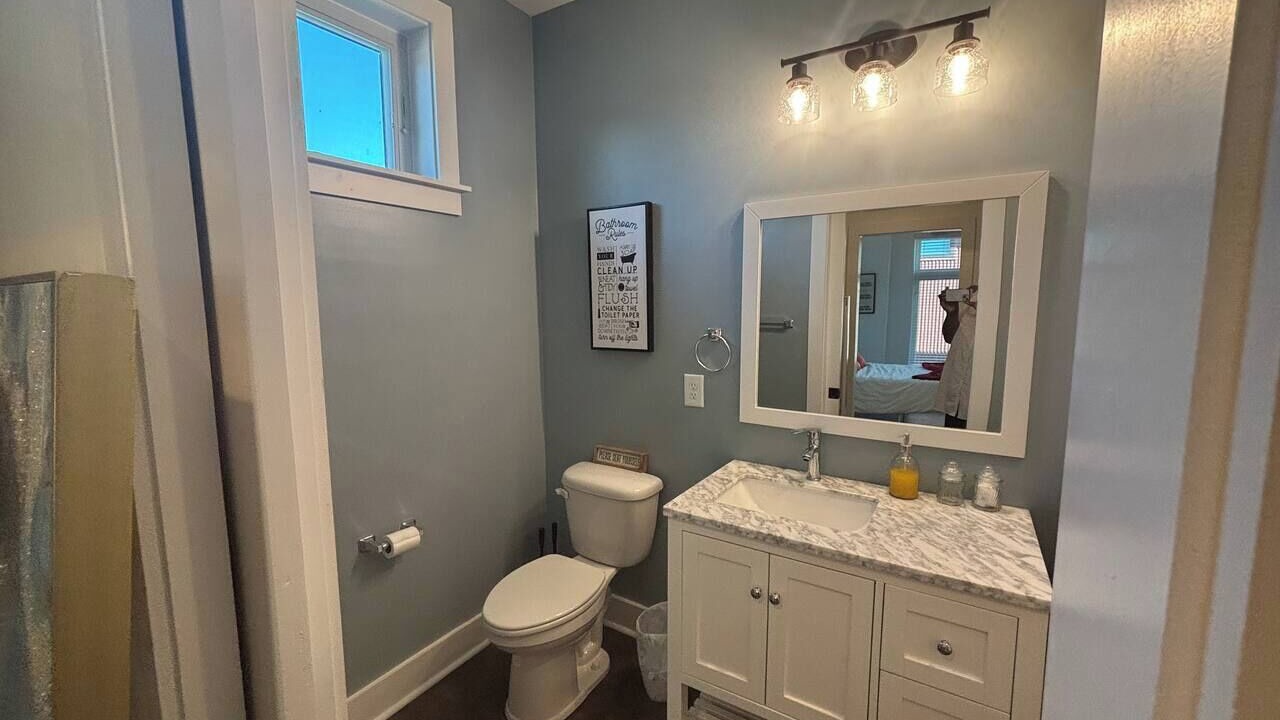 Photo of Bathroom in Dunean