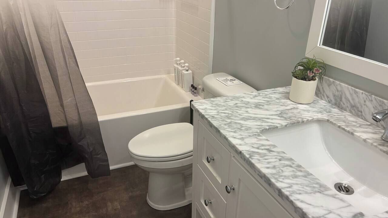 Photo of Bathroom in Dunean