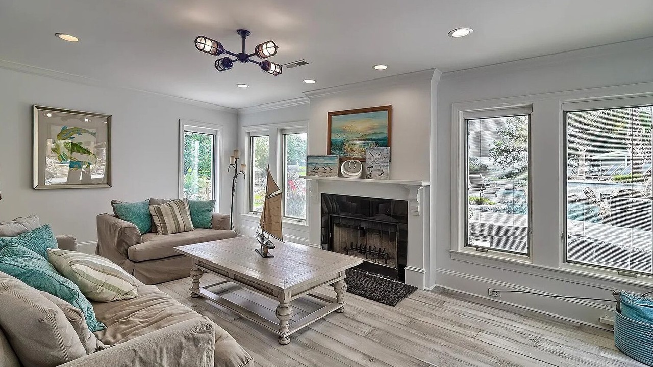 Photo of Livingroom in Chapin