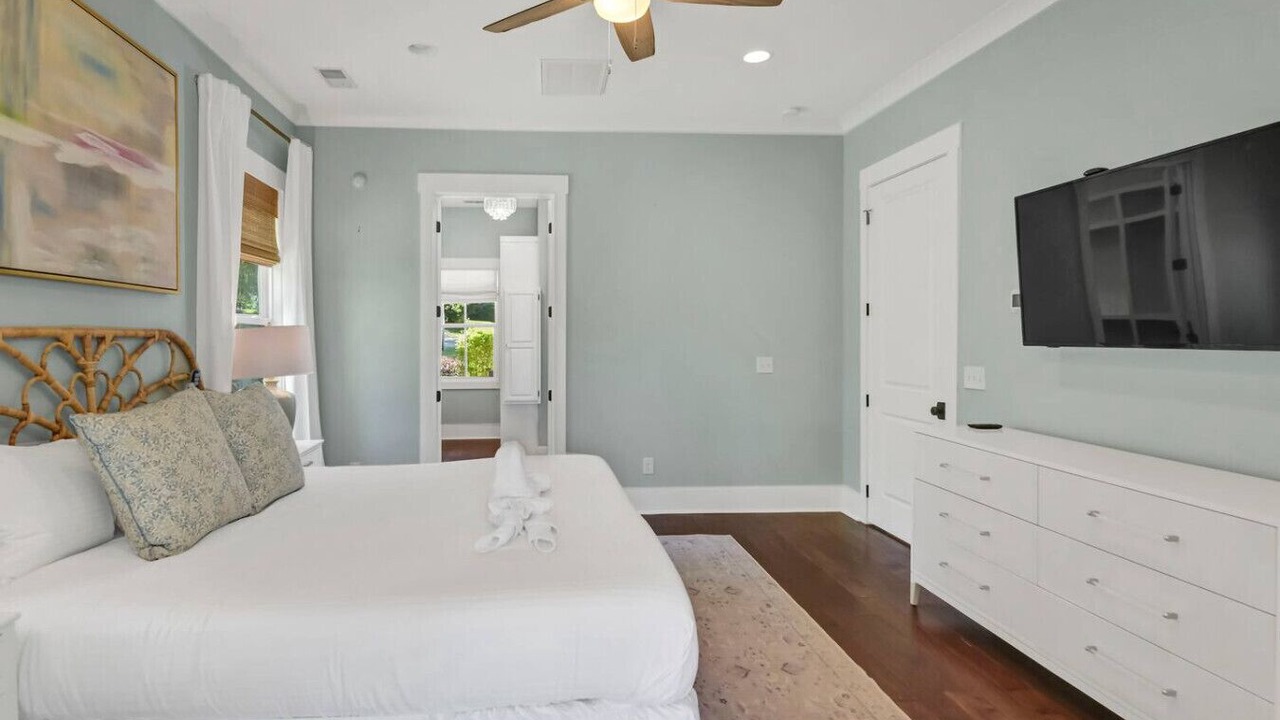 Photo of Bedroom in Chapin