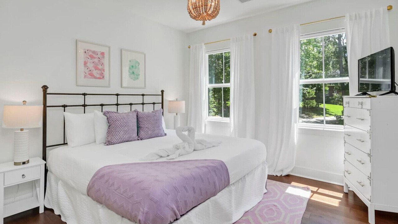 Photo of Bedroom in Chapin