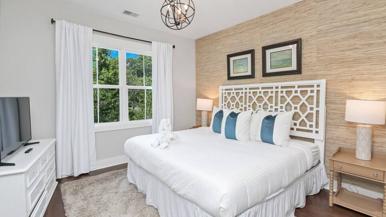 Photo of Bedroom in Chapin