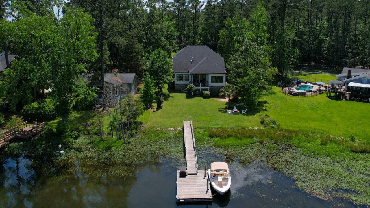 Photo of Outdoor in Chapin