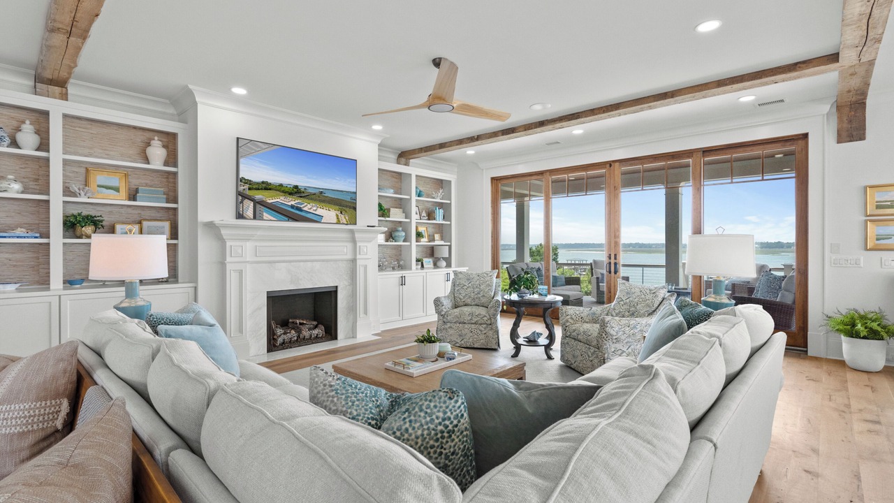 Photo of Livingroom in Inlet Harbour