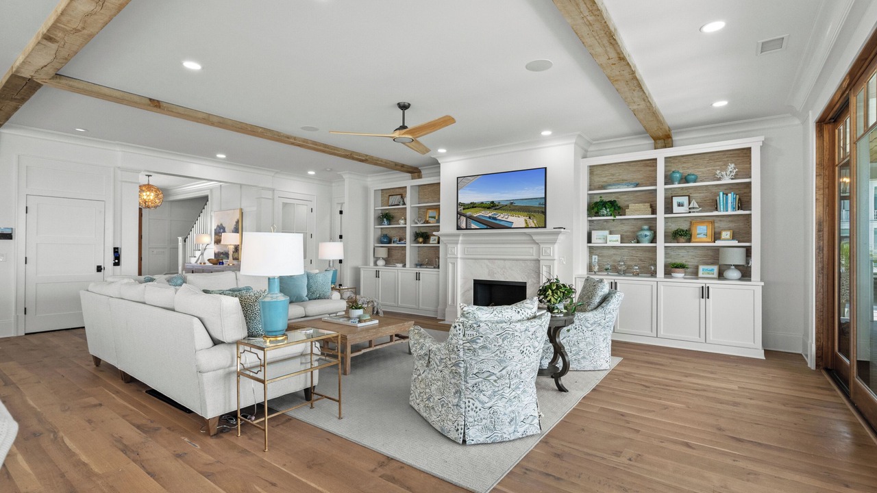 Photo of Livingroom in Inlet Harbour