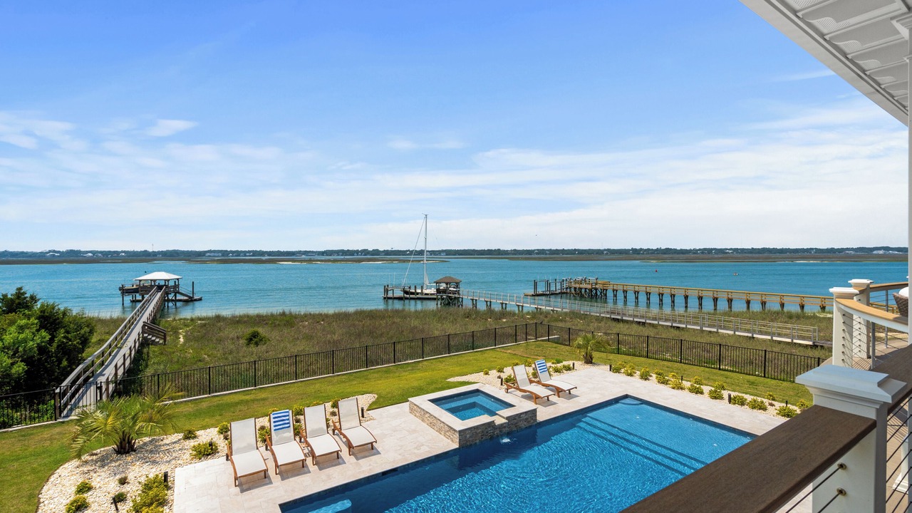 Photo of Outdoor in Inlet Harbour