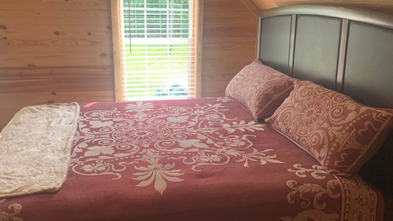 Photo of Bedroom in Sunset