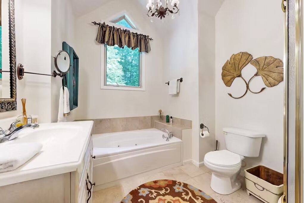 Photo of Bathroom in Cullowhee
