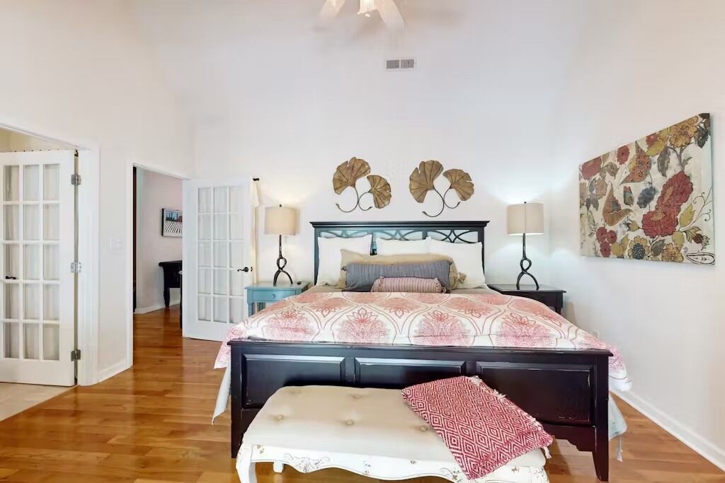 Photo of Bedroom in Cullowhee