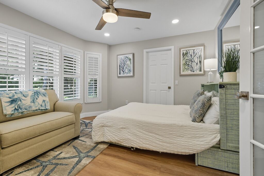 Photo of Bedroom in Wabasso Beach