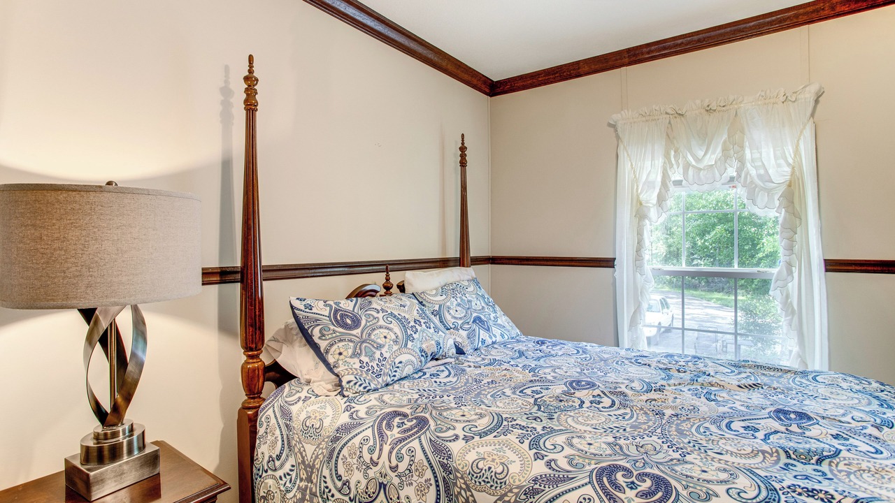 Photo of Bedroom in Huntcliff