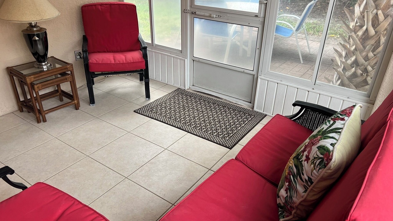 Photo of Livingroom in Melbourne Beach