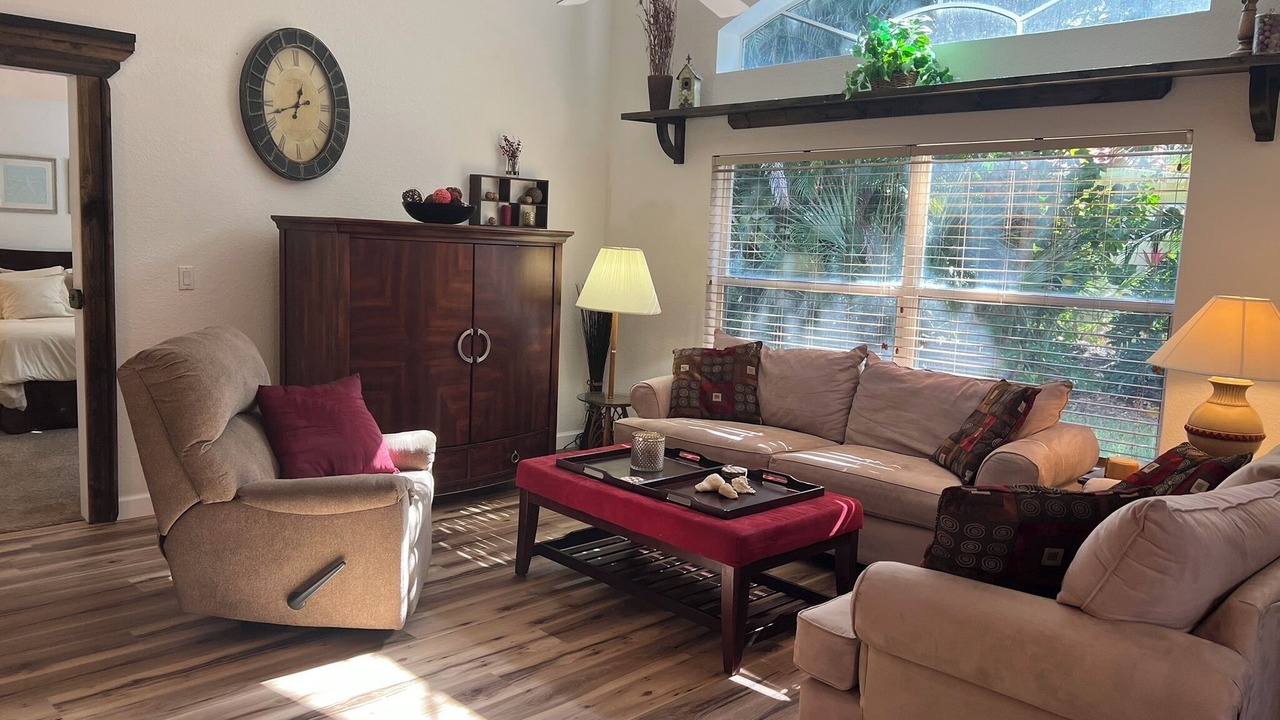 Photo of Livingroom in Melbourne Beach