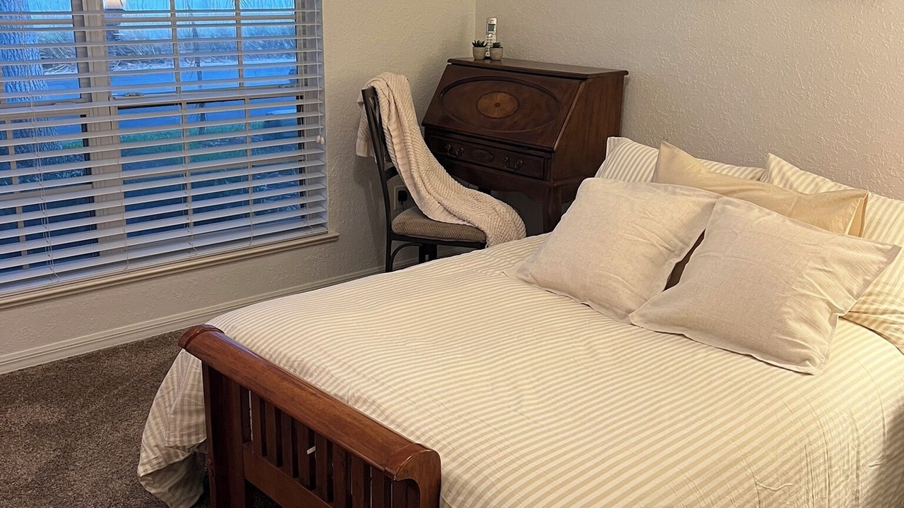 Photo of Bedroom in Melbourne Beach