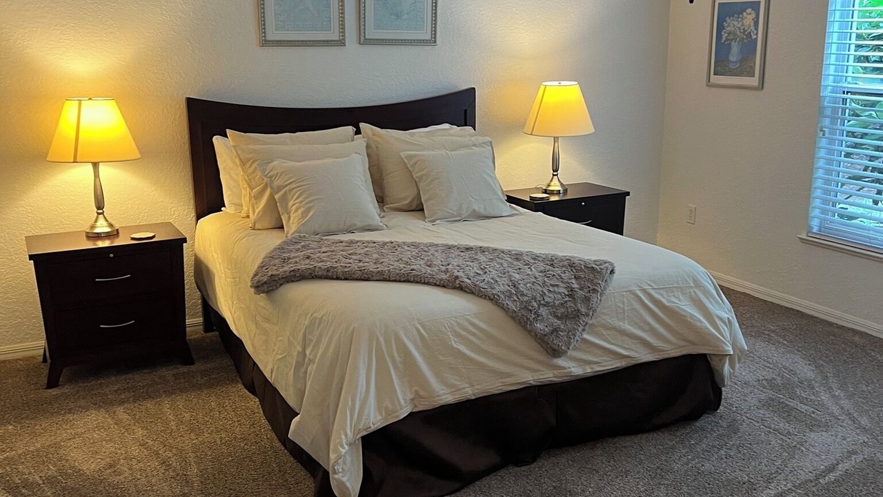 Photo of Bedroom in Melbourne Beach