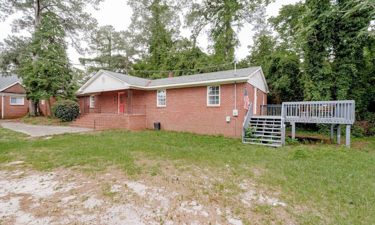 Photo of Outdoor in Columbia