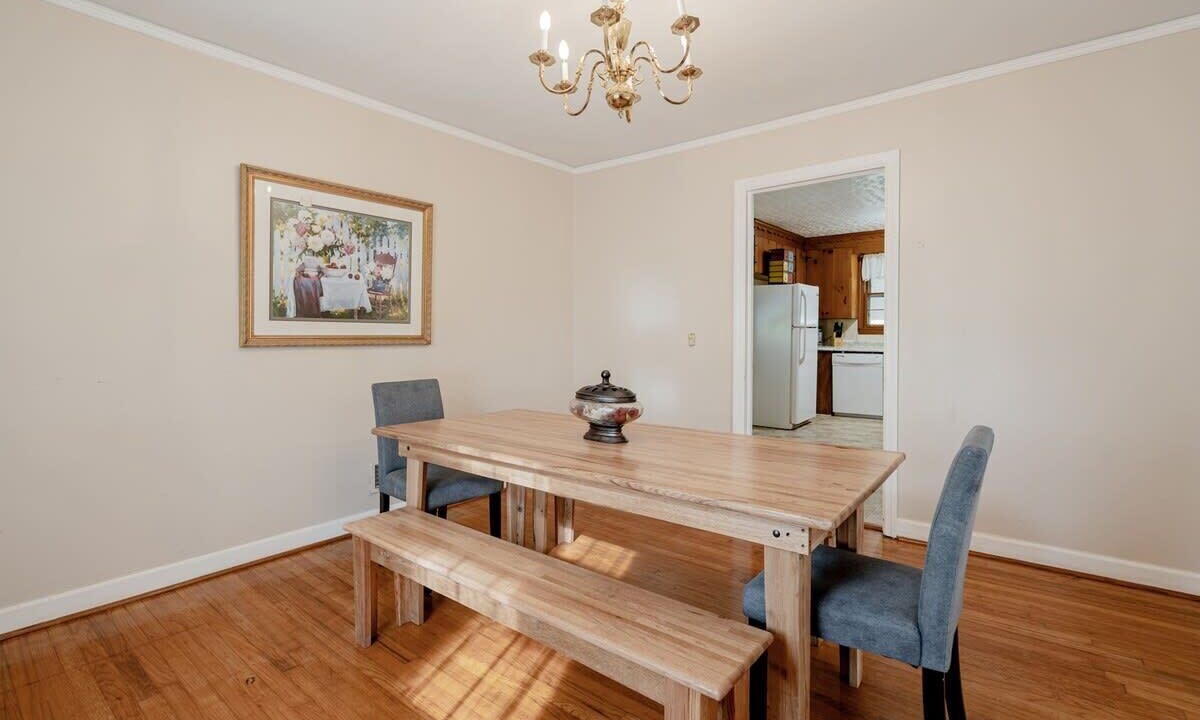 Photo of Bedroom in Forest Acres