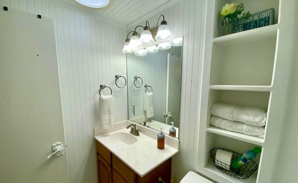 Photo of Bathroom in Saint Helena Island