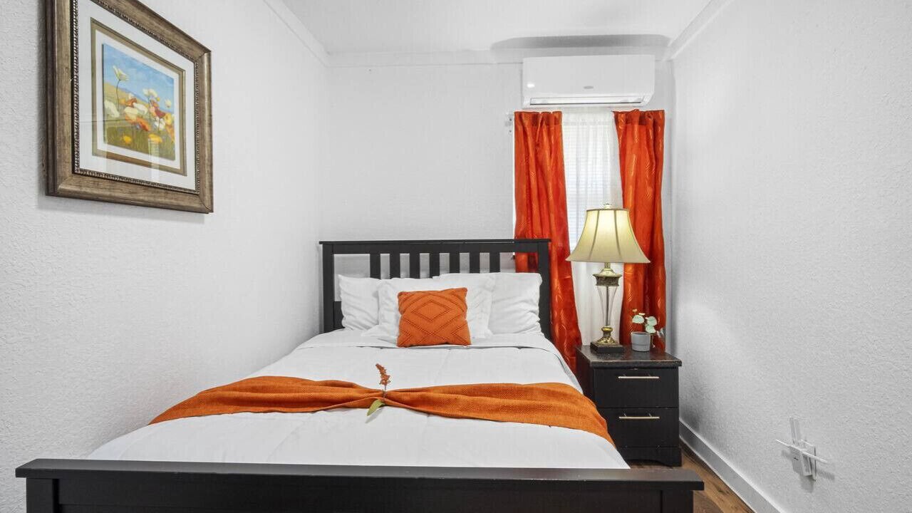 Photo of Bedroom in Durant