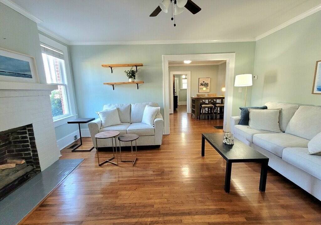 Photo of Livingroom in Greer