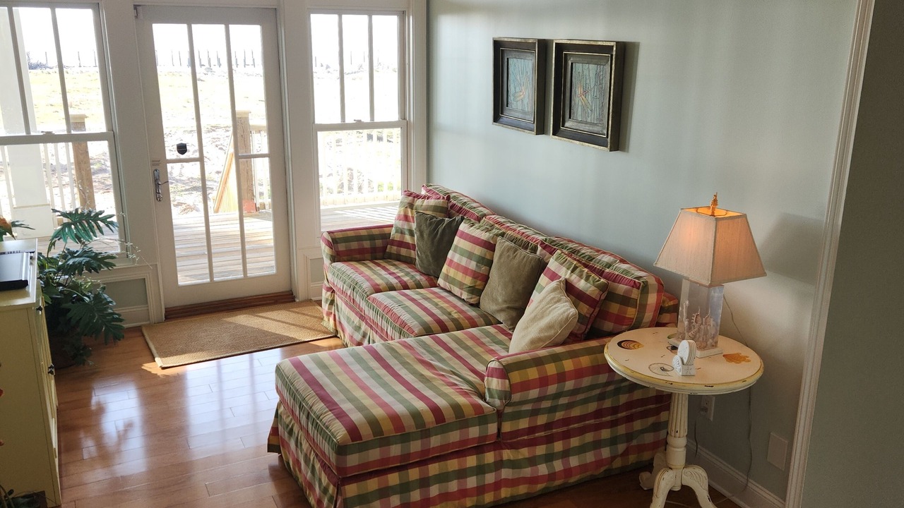 Photo of Livingroom in Melrose on the Beach