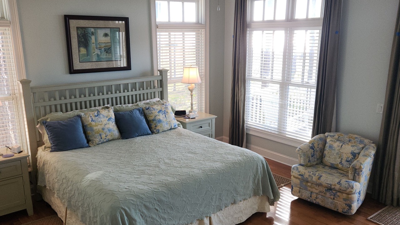 Photo of Bedroom in Melrose on the Beach