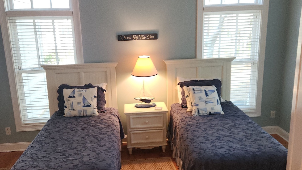 Photo of Bedroom in Melrose on the Beach
