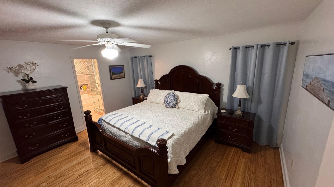 Photo of Bedroom in Sebring