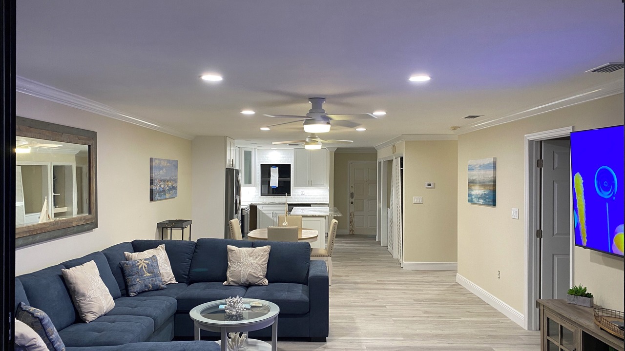 Photo of Livingroom in Indian River Shores