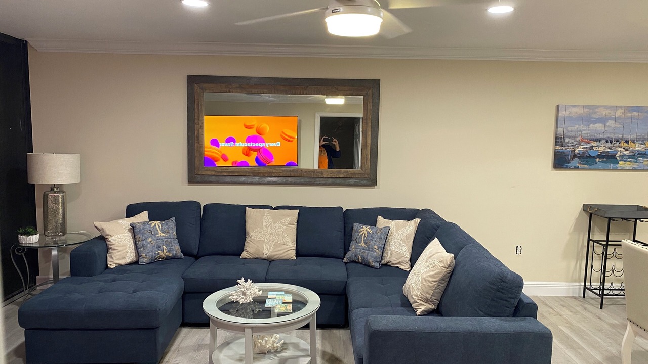 Photo of Livingroom in Indian River Shores