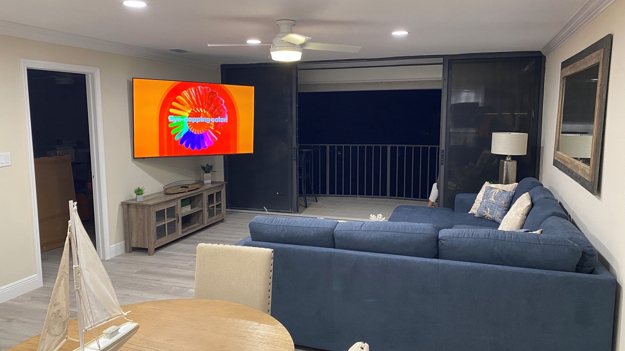 Photo of Livingroom in Indian River Shores