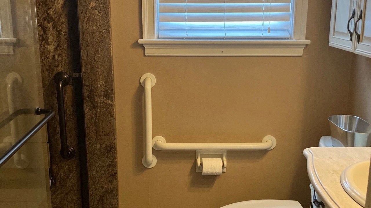 Photo of Bathroom in Cayce