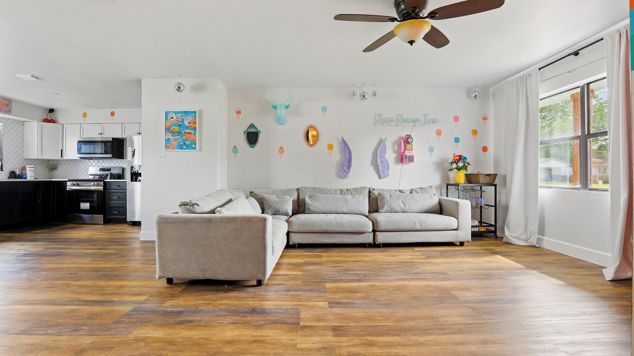 Photo of Livingroom in St. Cloud
