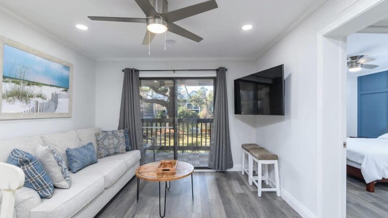 Photo of Bedroom in Folly Field