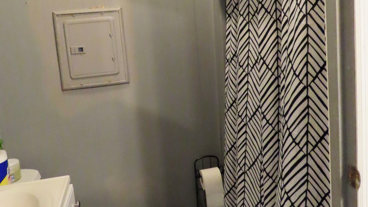 Photo of Bathroom in Glenwood
