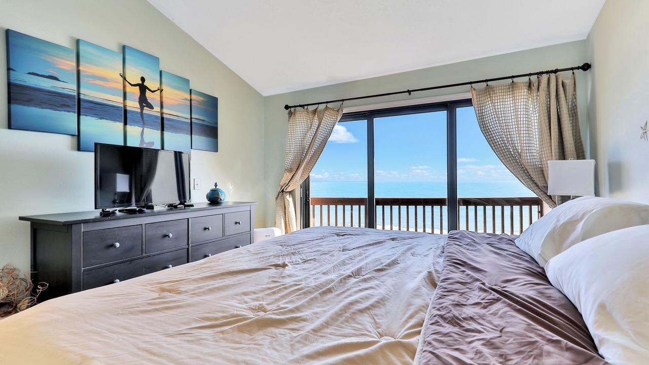 Photo of Bedroom in Melbourne Beach