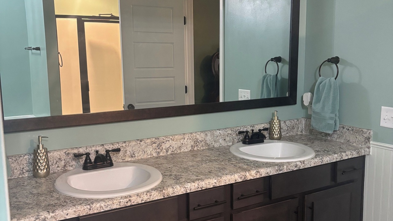 Photo of Bathroom in Statesboro