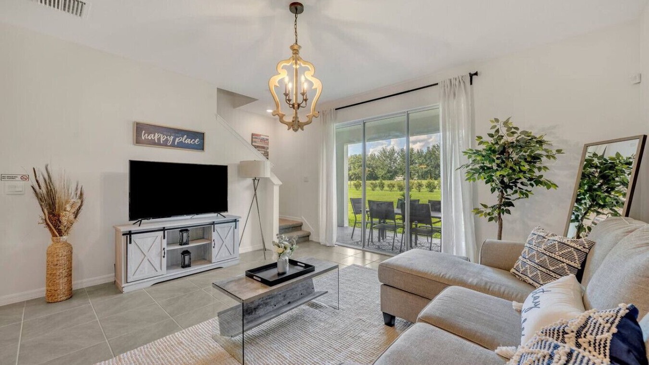 Photo of Livingroom in Knights Community Club