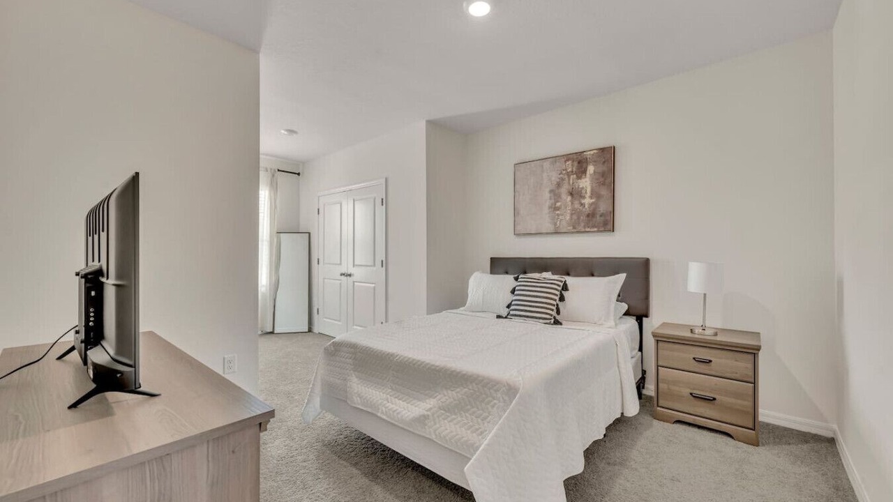 Photo of Bedroom in Knights Community Club