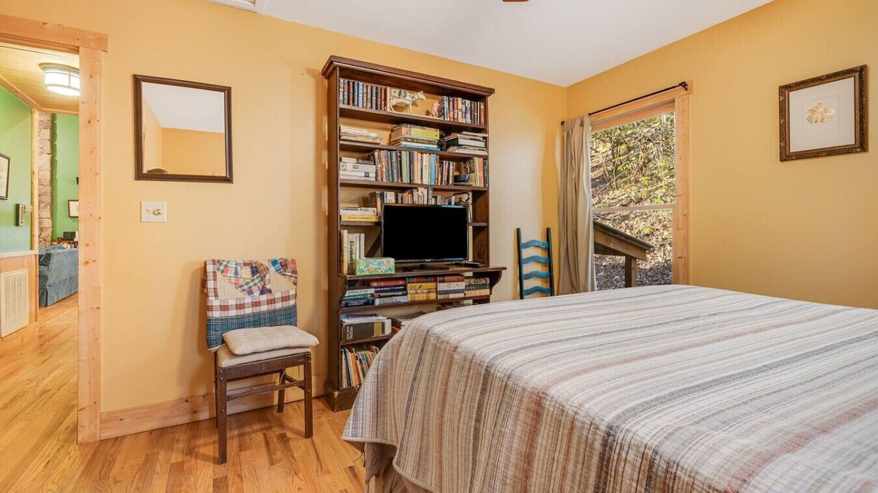 Photo of Bedroom in Brevard